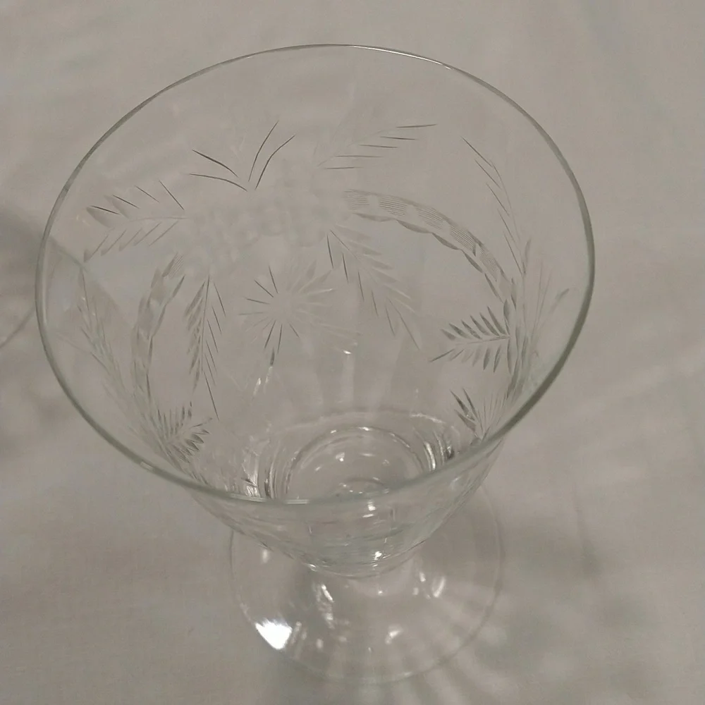 Set of 6 etched crystal wine glasses 8 ounces